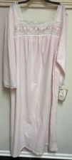 Vintage Women's Barbizon Pink Long Nightgown Embroidered Lace Fleece Plus 3X