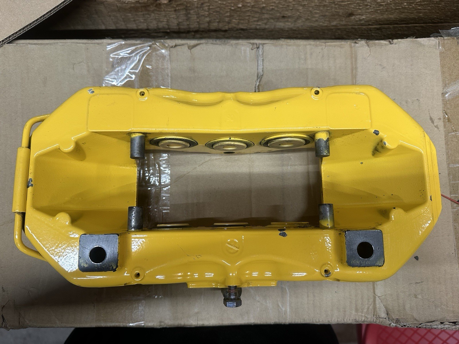 Lamborghini Caliper  FR ( Works Great But Needs New paint ) ( 410615106 )