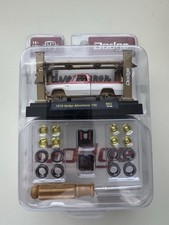 M2 Machines Model Kit R65 1978 Dodge Adventurer 150 Pickup Truck 1750