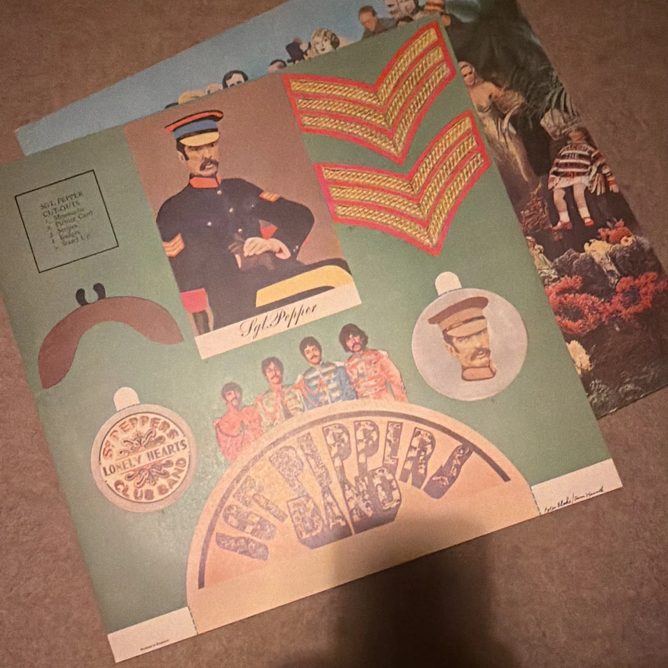 The Beatles Sgt. Pepper's Lonely Hearts Club Band · Lp · 1982, photo 4 of 5
