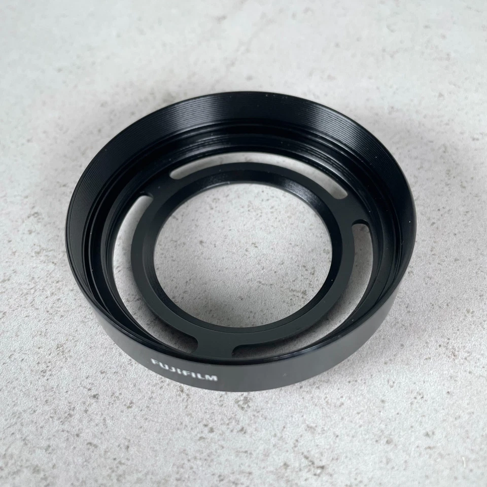 Fujifilm X10 Lens Hood LH-X10 Metal Lens Hood for X10 X20 X30 📸 - image 3 of 4