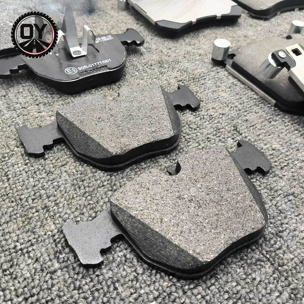 Rolls-Royce Ghost Front Brake pad kits Set P/N 34116858540