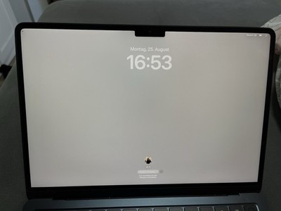 Apple MacBook Air 13,6 Zoll (256GB SSD, Apple M2, 8GB RAM) Laptop