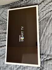 Samsung UE32J4580SS Smart TV Weiß Fernbedienung Inkl Wandhalterung 32 Zoll