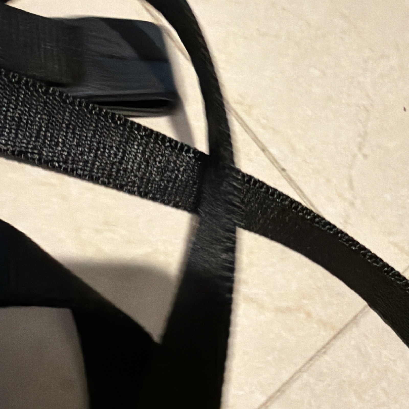 Tumi Mens Black Grey Nylon Adjustable Strap Zippered Pockets Messenger Bag image 10