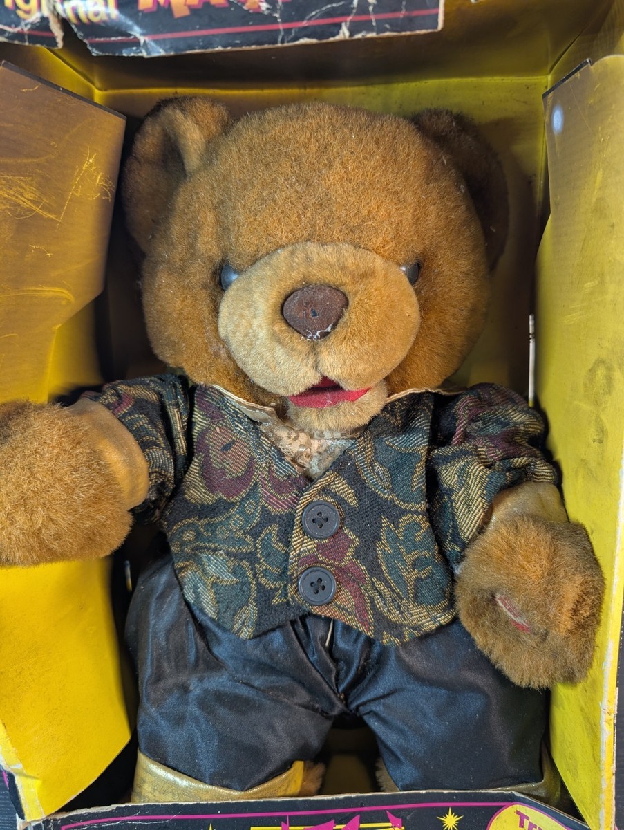 Vintage Dan Dee Original Macarena Teddy Bear NRFB Plush Moves