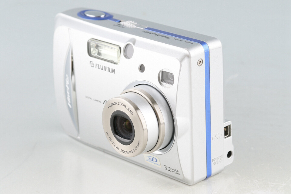 Fujifilm Finepix A303 Digital Camera *Japanese Version Only Fujifilm Finepix A303 Digital Camera *Japanese Version Only