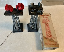 Vintage Louis Marx Co Flood Light Tower Lot For Parts Only Or Refurb
