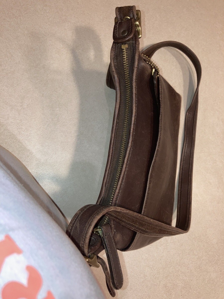 Vintage Coach 9136 Legacy Zip Top Hobo Brown Leather