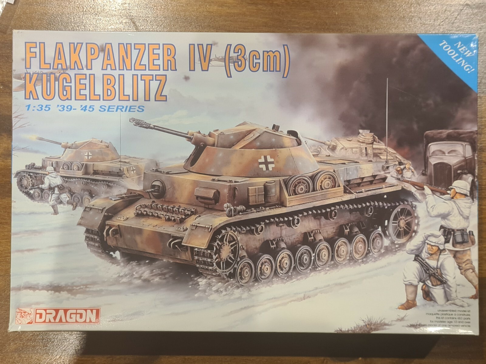 Dragon Flakpanzer IV (3cm) Kugelblitz Model Kit 6040 in 1:35 NO DECALS