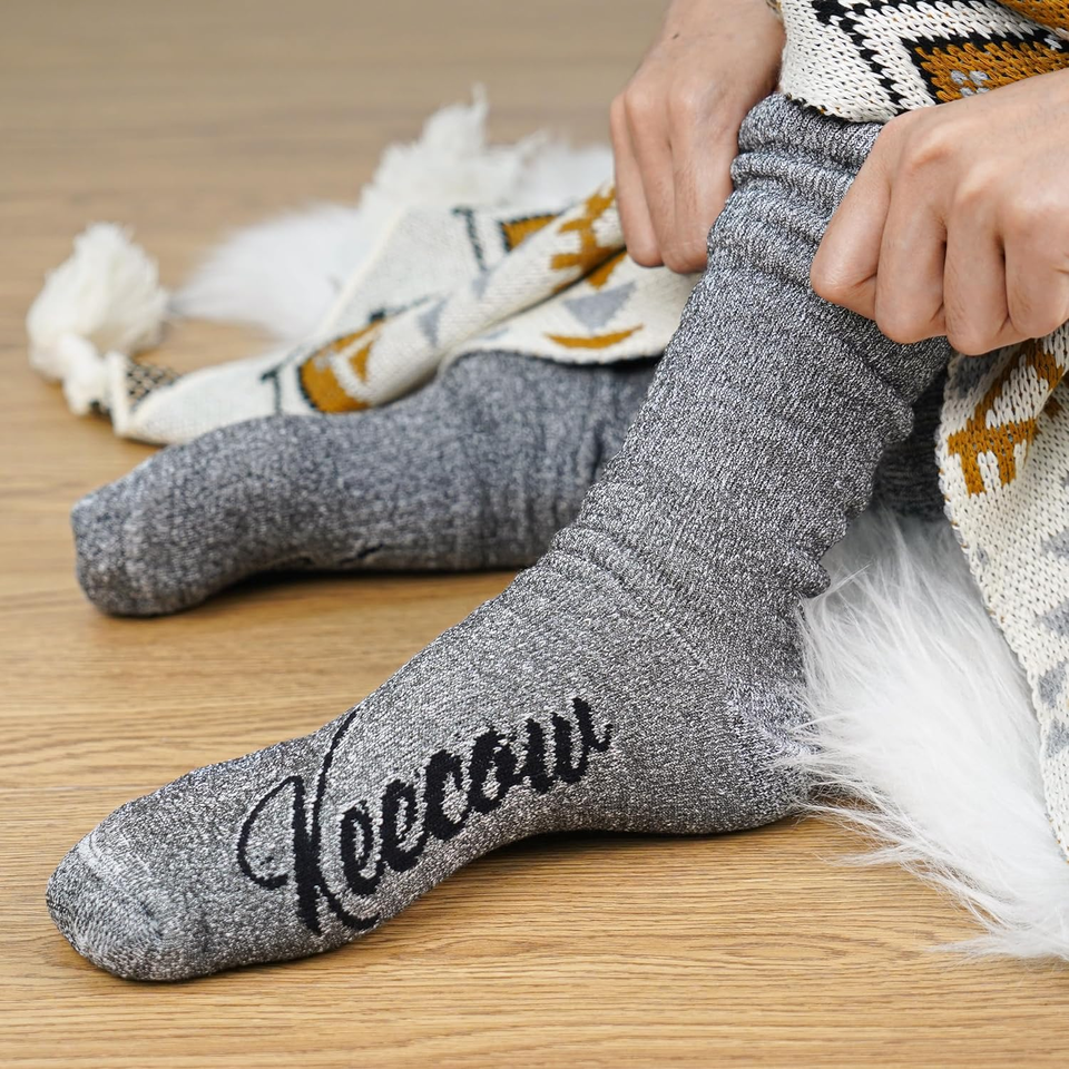 Merino Wool Crew Socks for Men & Women, Thermal, Warm, Winter, Cushion ...