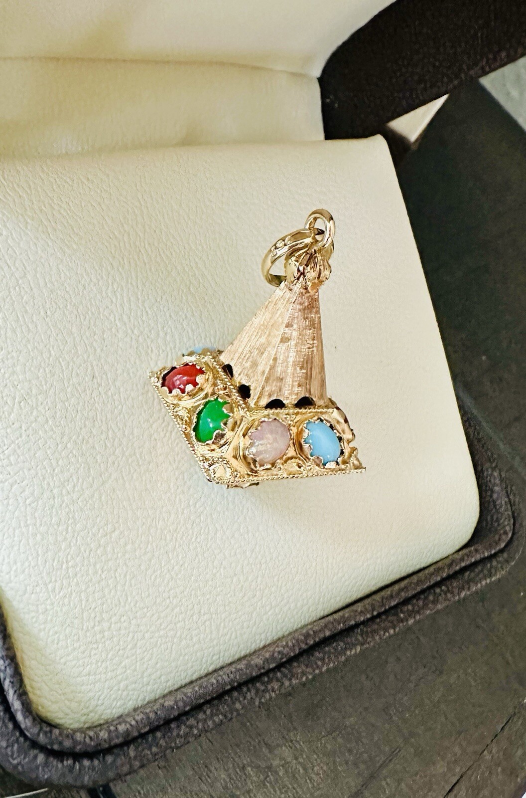 Vintage Etruscan 18k Yellow Gold Multi-Stone Turquoise Pendent - Image 2