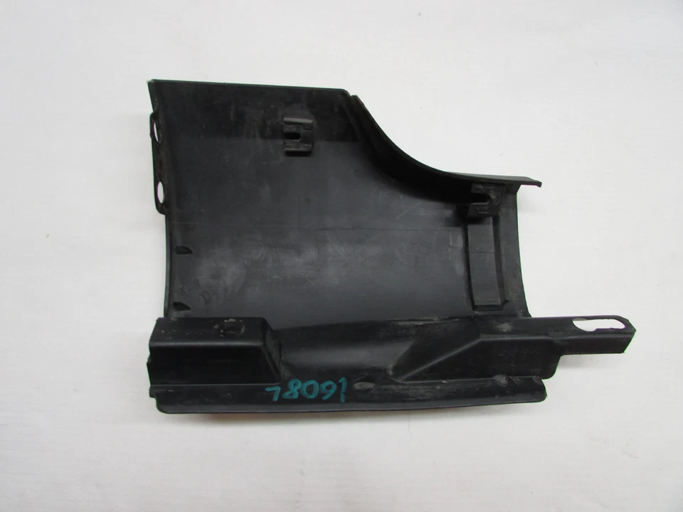 2007 VOLKSWAGEN PASSAT LEFT ROCKER MOULDING CAP 3C0 853 897 OEM 06 07 08 09 - Image 2 of 4