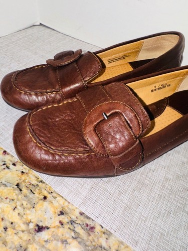 Born Leather Loafers Brown Buckle Slip-On Driving Shoes 9 Preppy Casual Comfort - Picture 13 of 13