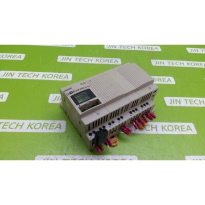 OMRON ZEN-20C2DR-D-V1 Programmable Relay Tested