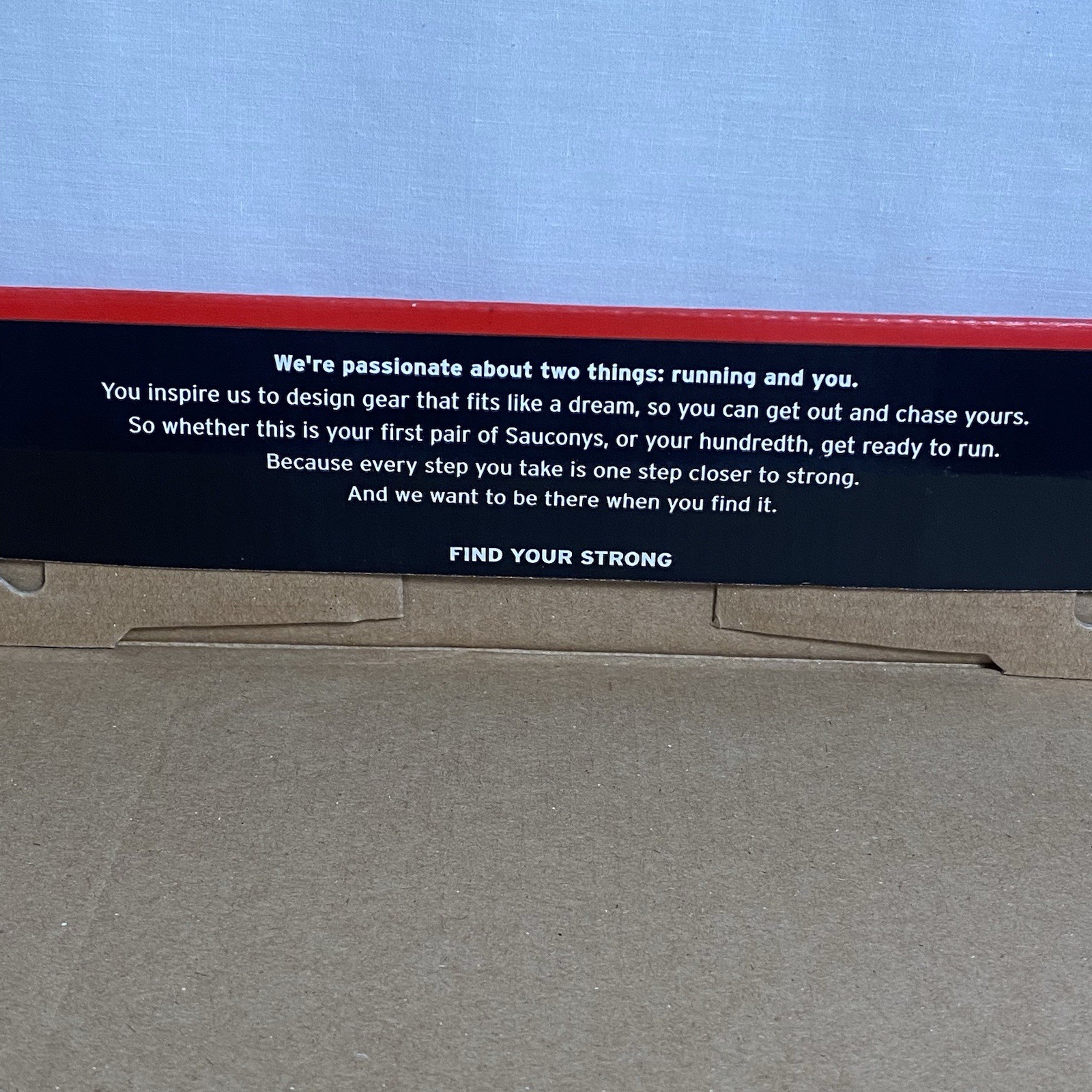 Saucony Peregrine8 Women’s Size 8.5 Berry Athletic Running Hiking Sneakers New!