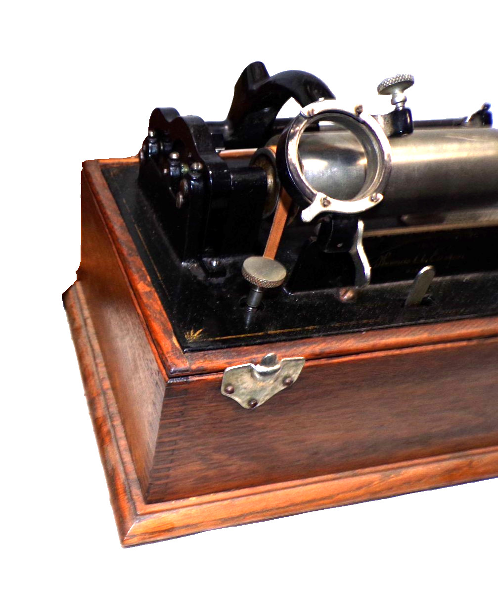 EDISON STANDARD MODEL A CYLINDER PHONOGRAPH EARLY 4 LATCH SQUARE CASE STANDARD