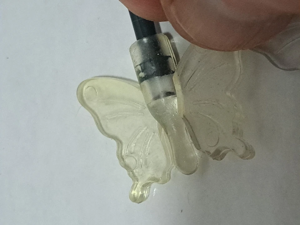 Cadena de luces LED mariposa suaves transparentes que funcionan con pilas 10 quilates 3 pies L 5 cajas Foto 3 de 4