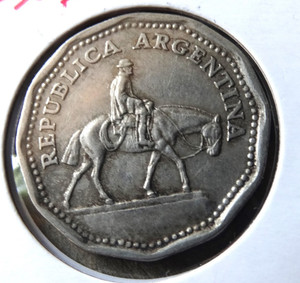1963 - Argentina - 10 Pesos  - Nickel Clad Steel