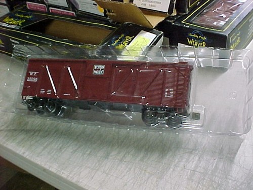 WEAVER (ultra line) WESTERN PACIFIC 40’ EXTERIOR COCHE DE CARGA REFORZADO 26096 - ESCALA O | Condition: Used