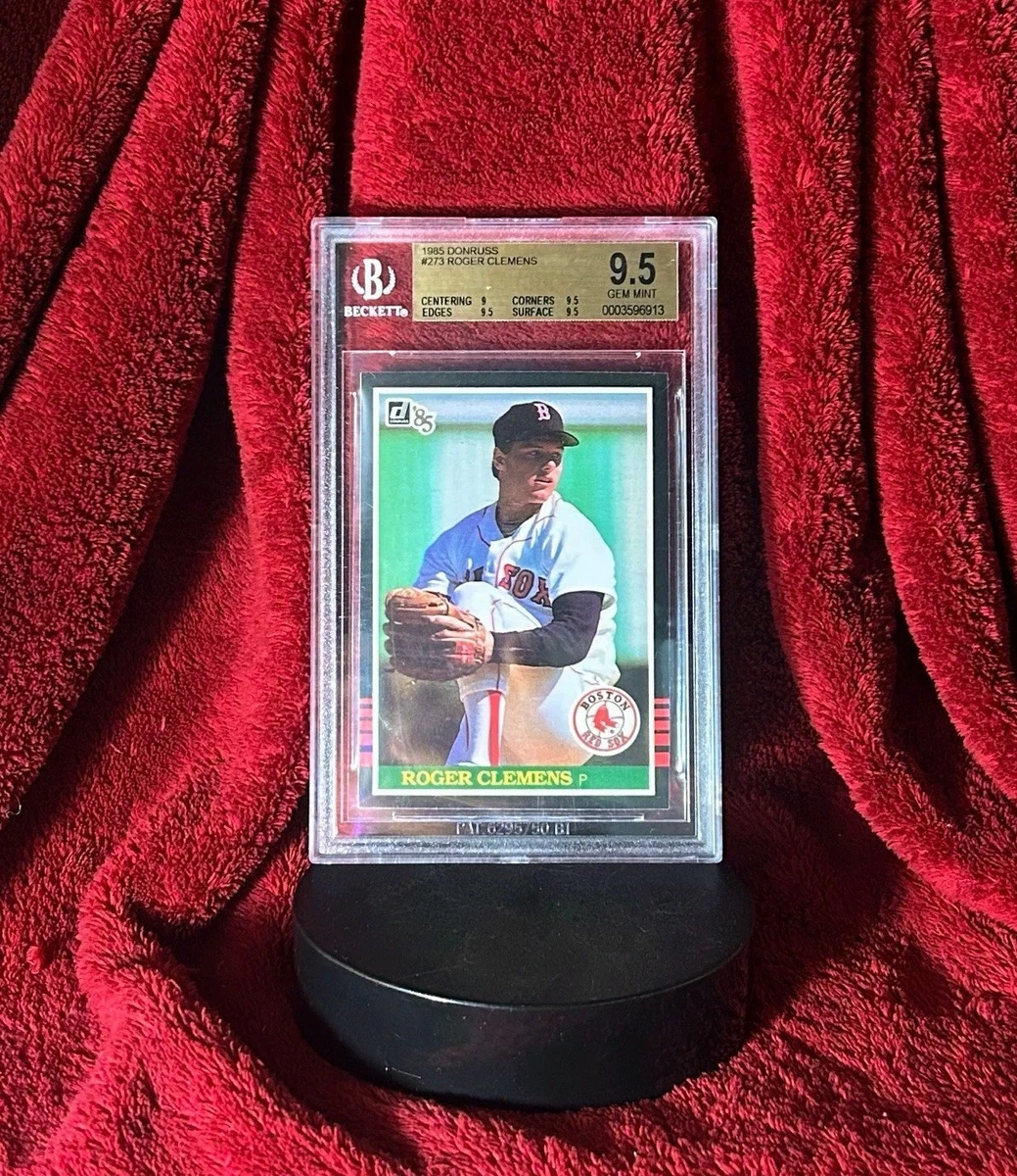 Roger Clemens Baseball Grade 9.5 Rookie Sports Trading Cards
