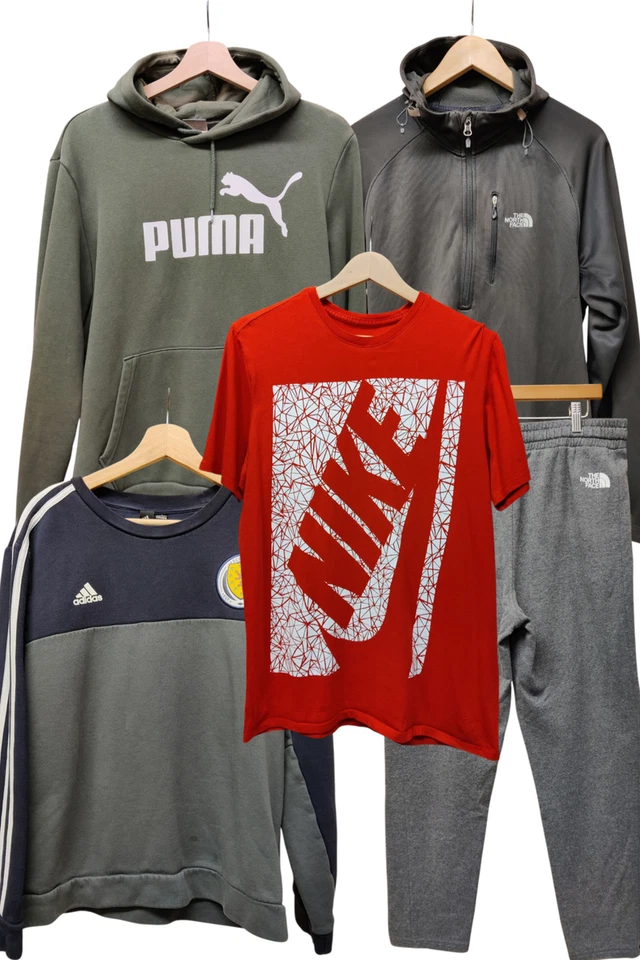 🏀 Sports £1 Starts Nike + Adidas North face ⚽️