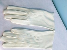  New Vintage White Doeskin Gloves 6 3/4 by Hamdon Made England Washable So Soft