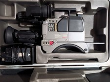 Panasonic color video camera model WV-F250 CCD studio pro equipment
