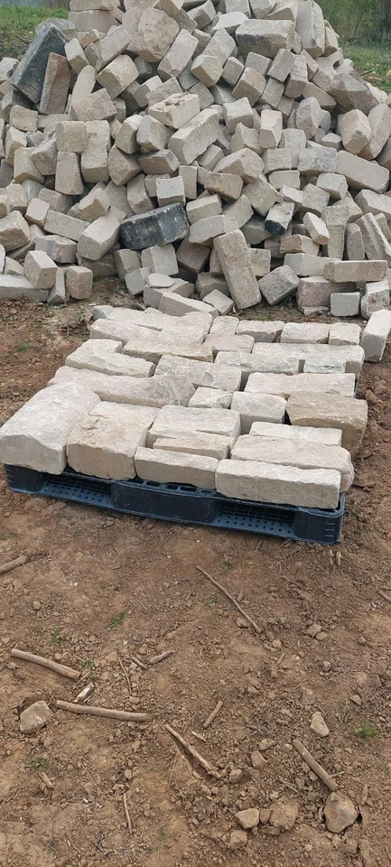 REJECT BUILDING STONE, Ideal for learning and projects BARGAIN.  - Image 3 of 4