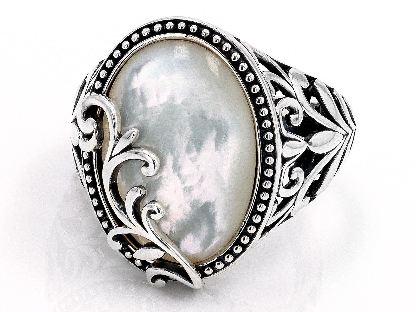 FASHION Mother of Pearl Ring 7 main image 0