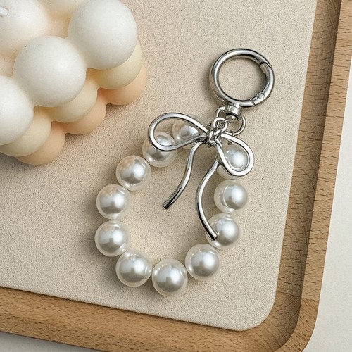 Ins Style Pearl Beads Keychain Metal Bowknot Phone Pendant Bag Decor Car Keyring - 第 7/11 張圖片