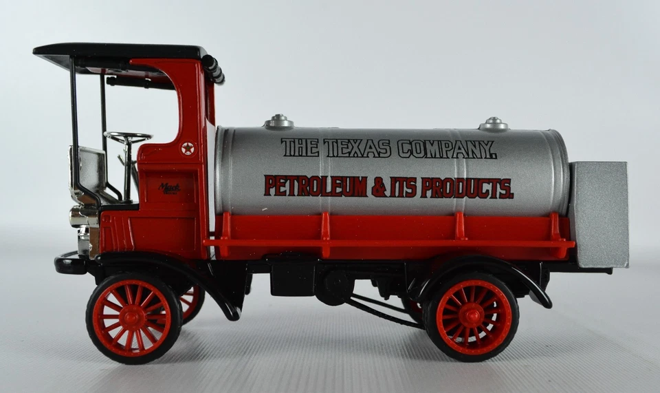 Ertl Collectibles 1910 Mack Texaco Tanker Bank F122 #12 Diecast Model Antique  - Image 3 of 4