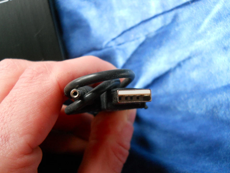 Kangaru QS Slim U2-DVDRW-SL DVD Burner EXTERNAL 8x Optical Drive USB 2.0 Black - Image 3 of 4