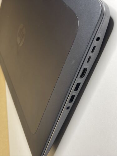 HP ZBook 15 G4 Core i7-7700HQ 12GB RAM 240GB SSD + 240GB SSD Windows 10 Pro - Picture 15 of 21