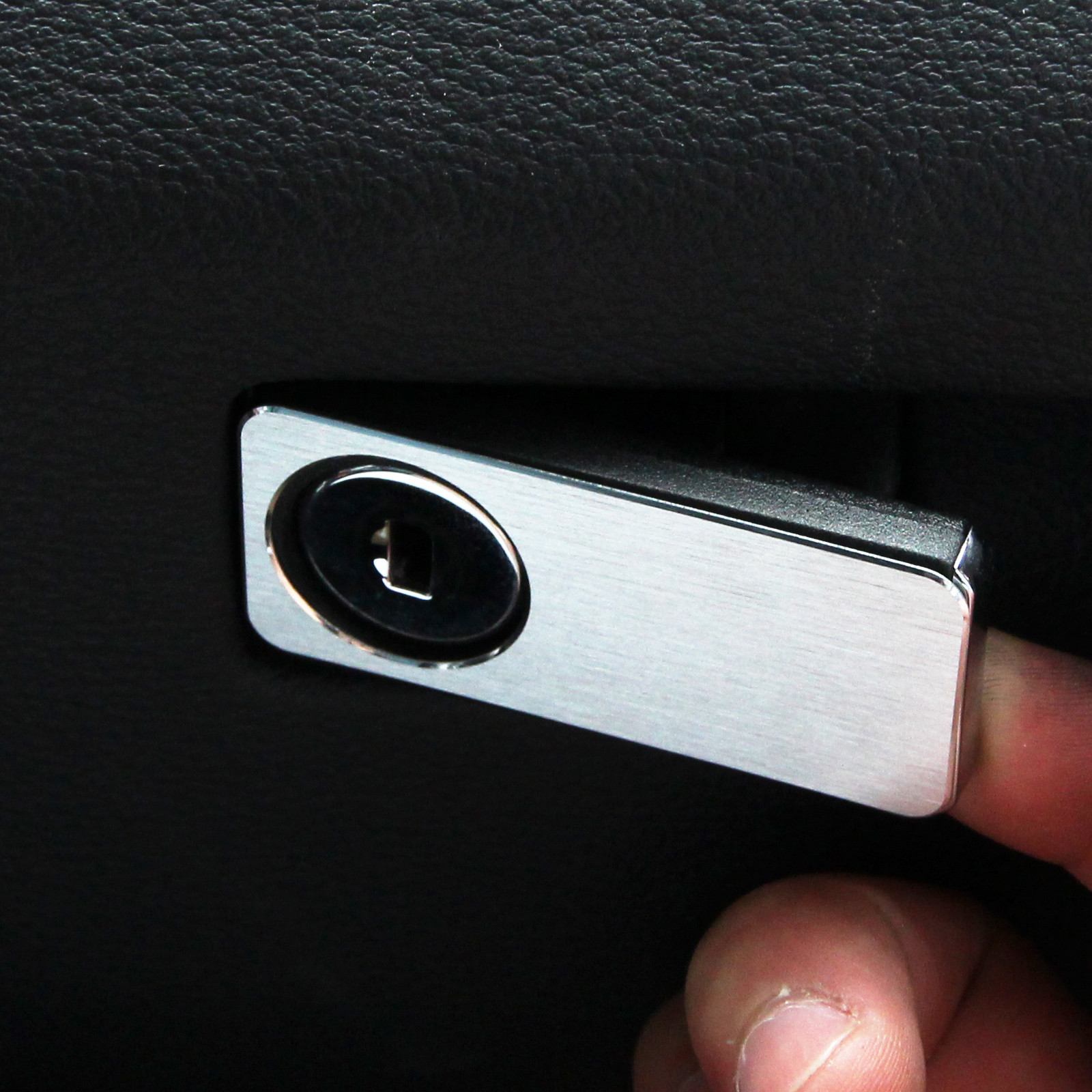 Aluminim Glove Box Lock Cover Trim Fit for BENZ W204 W212 W218 C E GLK