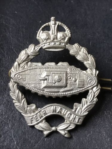 Royal Tank Corps Original British Army Cap Badge WW2 - Picture 1 of 2