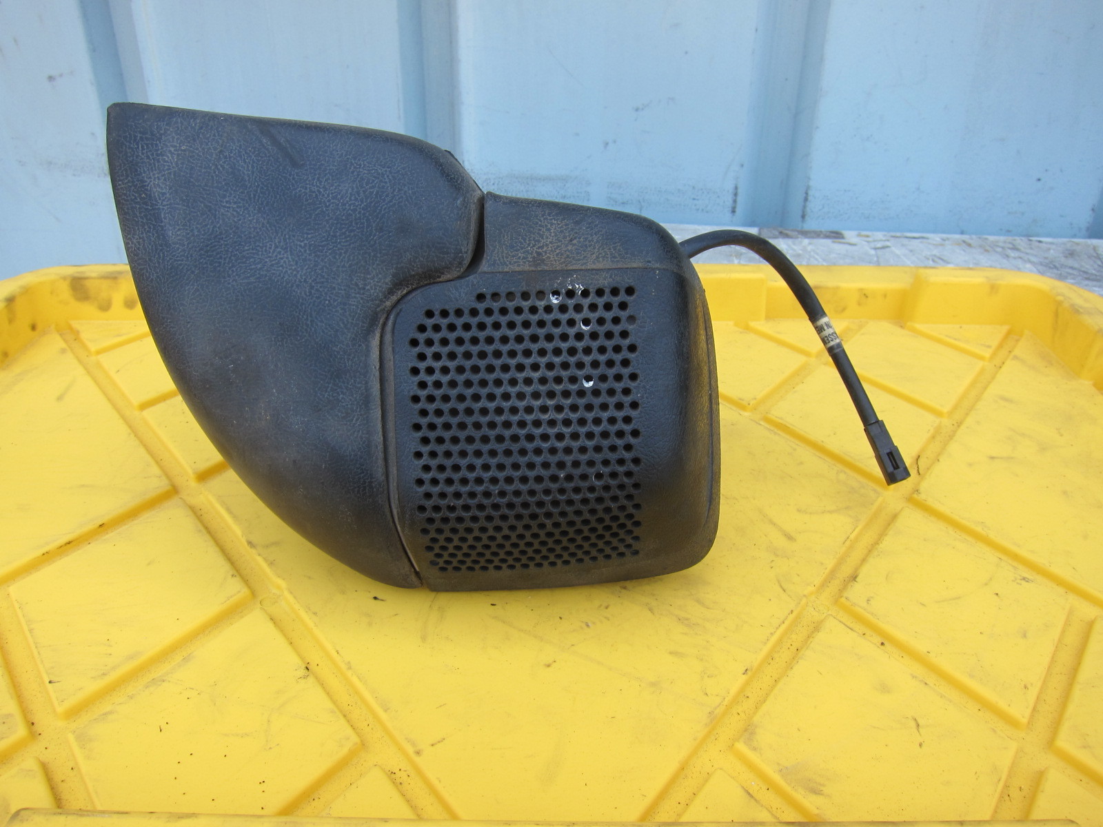 Honda Goldwing 1500 GL1500 OEM REAR SPEAKER COVER SHIELD GUARD HOUSING