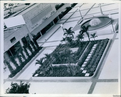 1974 Barn Mall Plaza Fountain Shops Urban Landscape Historic Vintage Photo 8x10