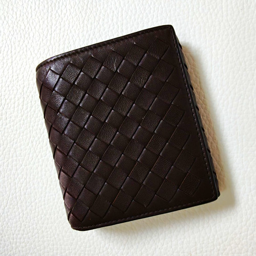 Bottega Veneta Men's Brown Woven Leather Folding Wallet w/ Zipper, Credit Card