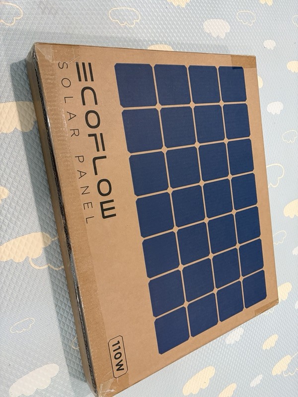 EcoFlow 110W Portable Solar Panel Kit IP68 Waterproof Foldable with Carry Case