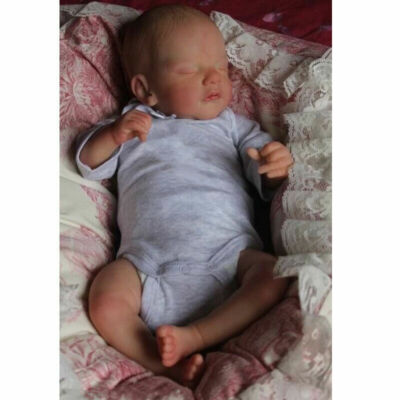 Sleeping Lifelike Reborn Baby Doll 3D Skin Cute Toddler Girl Puppe Kid Xmas Gift