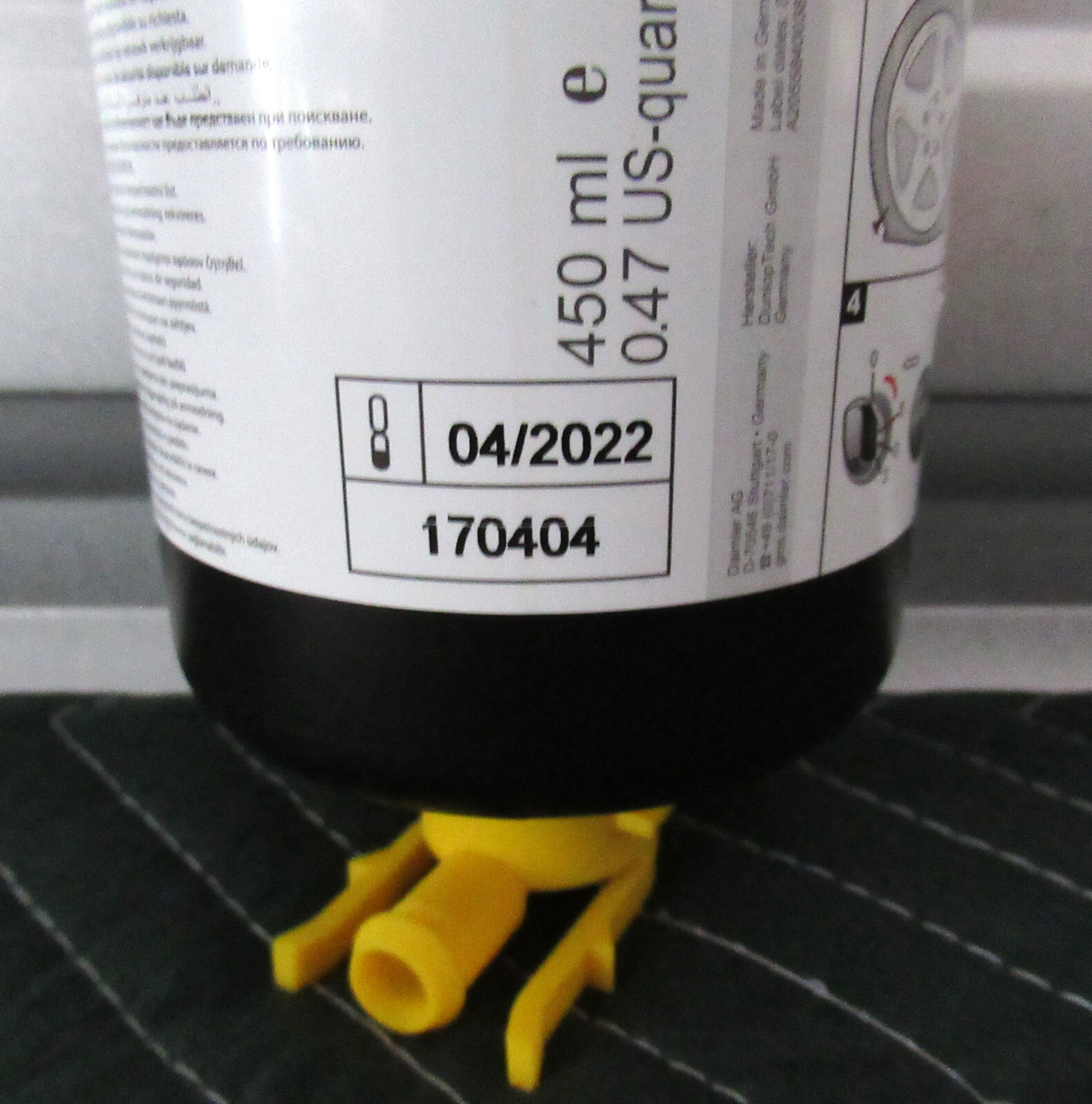 Genuine Mercedes-Benz Tire Sealant 0005836903 for sale online | eBay