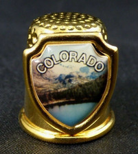 Colorado Thimble Gold Tone Souvenir Scenic Shield Mountains Collectible Vintage