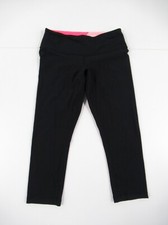 Lululemon Women's Black Athletic Capri Leggings Size 6 D719