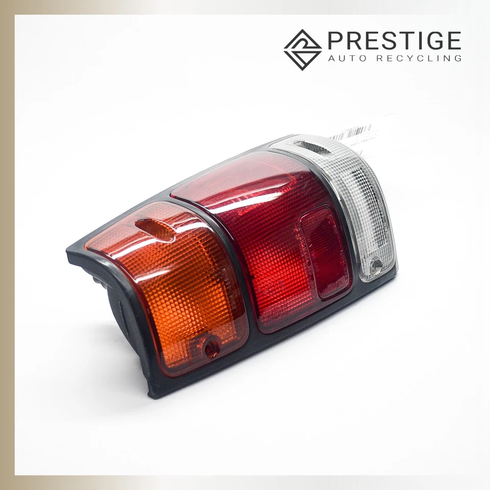 Luz trasera derecha Honda Passport 1994-1997 8971210740 OEM Foto 3 de 4