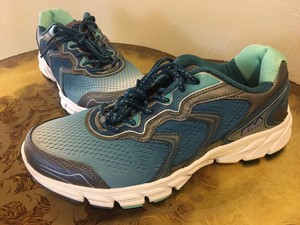 cool running sneakers