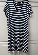 Karen Kane - size ex/lg - black and white striped dress - casual