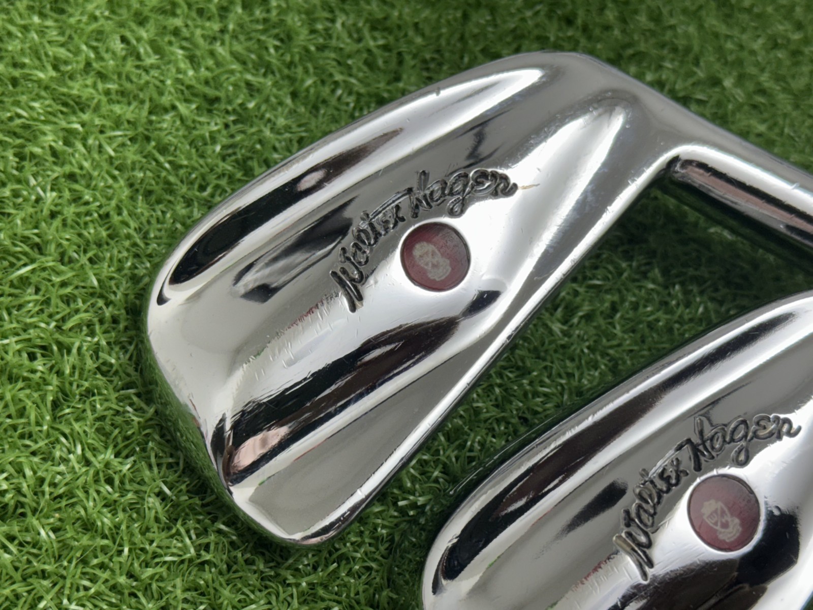 1972-73 Walter Hagen Ultradyne (Red Button) Irons 2 / 4 Right Handed Steel Stiff