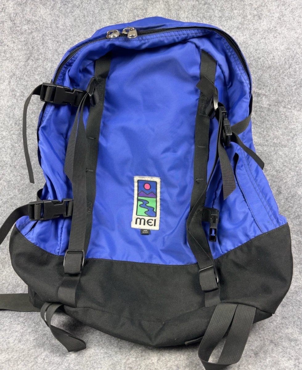 adjusting fjallraven mini backpack Kånken collection:Travel Shop Part:1