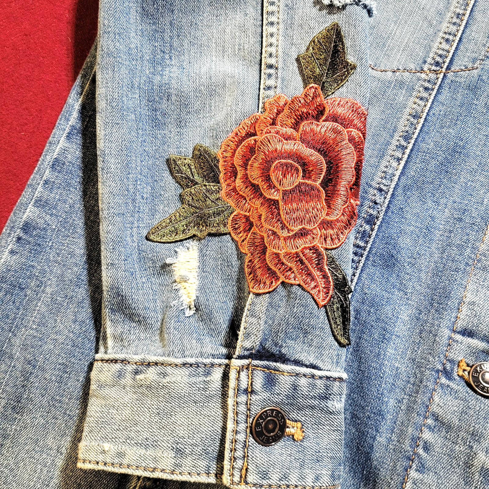 Express Jeans Button Denim Jacket Red Floral Embr… - image 9